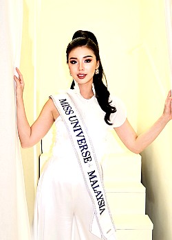 Chloe Lim